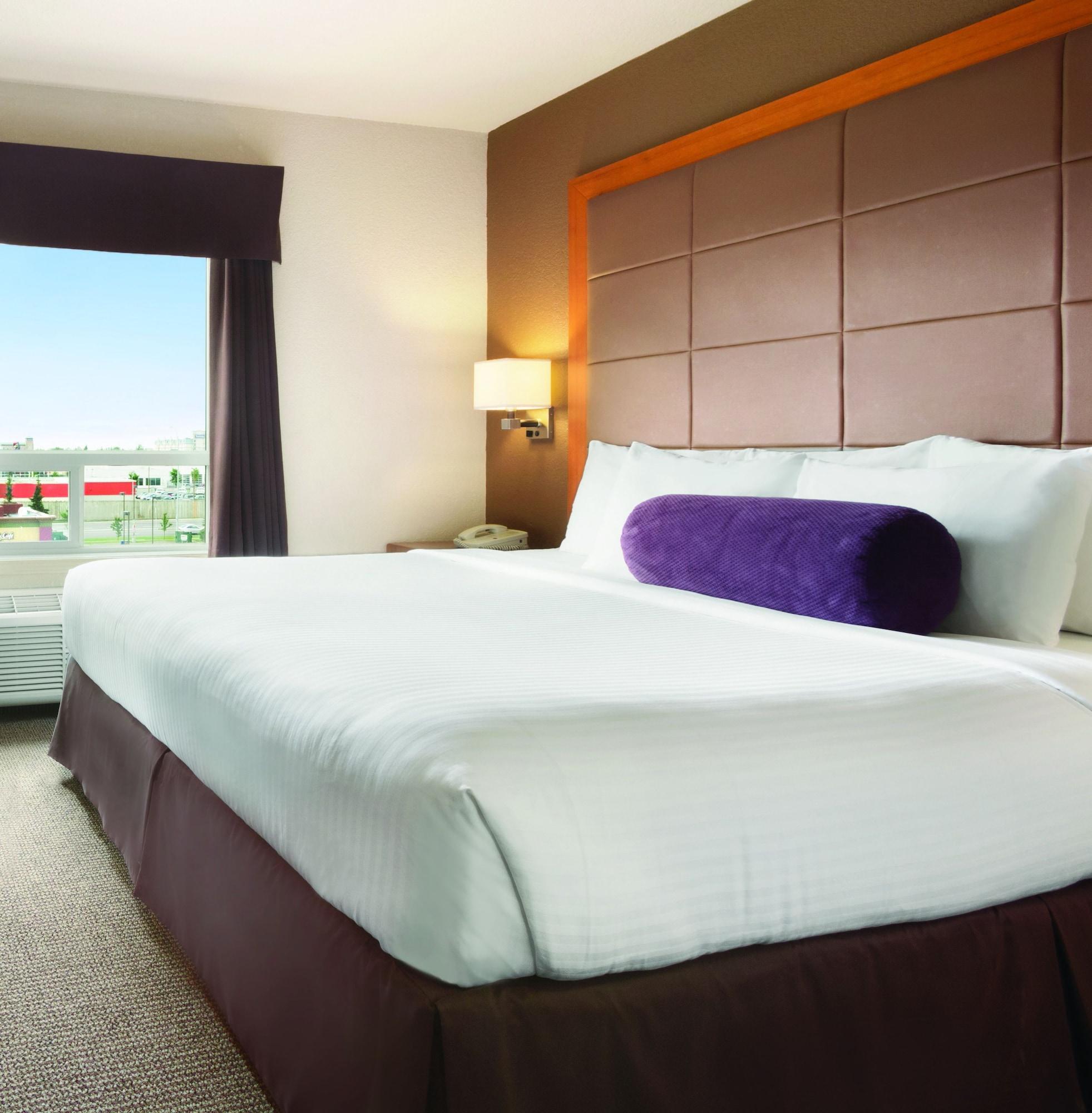 Days Inn By Wyndham Calgary Airport Exterior photo